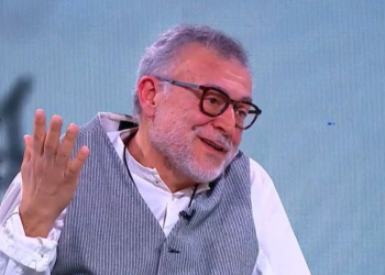 ,, როდესაც ადამიანს აქვს რამდენიმე მილიარდი და ამხელა გაქანება, ამხელა გამოცდილება, ამხელა ქართული ოჯახი და ამას ყველაფერს დებს იმისთვის, რომ ძალადობის წინააღმდეგ ერს ჩაუდგეს სათავეში, იმას როგორ აინტერესებს პირადი?” – ლევან გაჩეჩილაძე