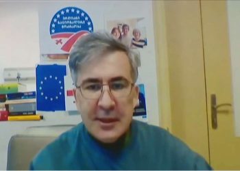 სასოწარკვეთაში ვვარდები, როცა ლაპარაკობენ პარტიულ განსხვავებებზე, მზად ვართ ნებისმიერი დათმობისთვის, ნეიტრალური ნომერი, საერთო სია, ასეთი სიმშვიდე, როგორც მთავრობას უნდა, სასაფლაოზეა – სააკაშვილი