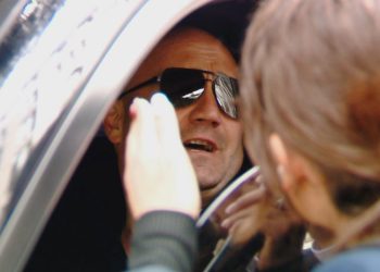 ყველა ცემს თავის თავს, არავინ არავის არ სცემს – ,,ხარება”