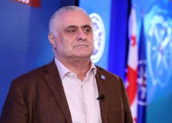 “60 წლის კაცი გადმოვედი მანქანიდან და ის გარბოდა – ასეთებით აპირებთ რევოლუციის მოწყობას?” – ვიქტორ ჯაფარიძე