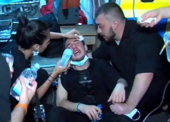 როგორ მოვიქცეთ თუ აქციაზე ცრემლმდენი გაზი და ე.წ. წიწაკის სპრეი გამოიყენეს: ექიმის რჩევები