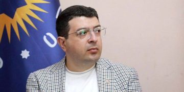 „უბედნიერესი ვარ, ახლა დაჩმორებულებს რომ გიყურებთ და არ იცით უკან როგორ მოგვეტმასნოთ!“ – დიტო სამხარაძე