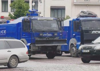 თავისუფლების მოედანზე სპეცრაზმი და წყლის ჭავლის მანქანებია მობილიზებული