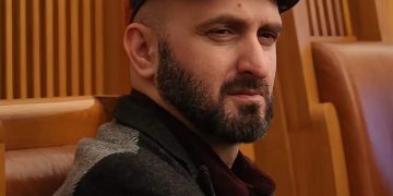 „ასეთი იყო ის დღეები. და ის ღამე, 21 მაისის. და დილაც. რომლის გამეორებაც აღარ მინდოდა“ – გიორგი კეკელიძე