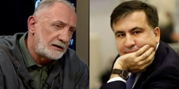 “სასამართლოზე იმუქრებოდა და იგინებოდა, “ფარჩაკები” გვიწოდა” – სააკაშვილის ადვოკატები ხაინდრავას დაჯარიმებას ითხოვენ