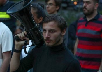 აქტივისტ ლუკა შველიძეს თავს დაესხნენ