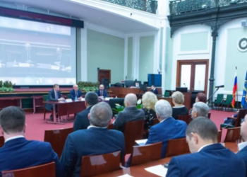 მოსკოვში საქართველოსთან ფულადი გადახდების რუბლსა და ლარზე გადასვლის იდეა განიხილეს