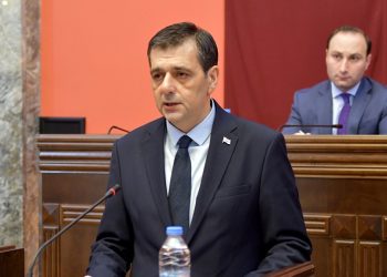 „თქვენ უნდა გააკეთოთ არჩევანი და ხვალ უნდა გასცეთ თქვენ შვილებს პასუხი რატომ მოექეცით თქვენ ქვეყანას ასე“ – გიორგი მსხილაძე