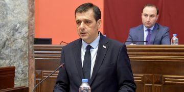 „თქვენ უნდა გააკეთოთ არჩევანი და ხვალ უნდა გასცეთ თქვენ შვილებს პასუხი რატომ მოექეცით თქვენ ქვეყანას ასე“ – გიორგი მსხილაძე