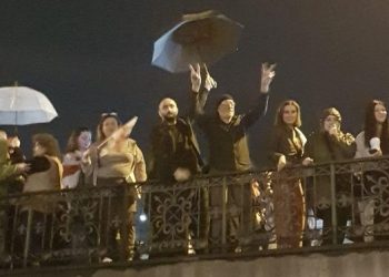 „მეფე ნარიმანი მოვიდა ხალხო“