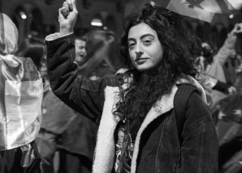 “ამ სასამართლოში დაბარებით უნდათ რომ შემეშინდეს” – ნატალია ყიფშიძე წერს, რომ სასამართლოში დაიბარეს