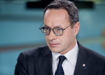 “გერმანელები, ბრიტანელები, ფრანგები ერთად ვიმყოფებით… ამერიკის უმაღლესი რანგის დიპლომატი აქაა…” – პავილიონისი