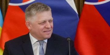 რობერტ ფიცოს სიცოცხლეს საფრთხე აღარ ემუქრება