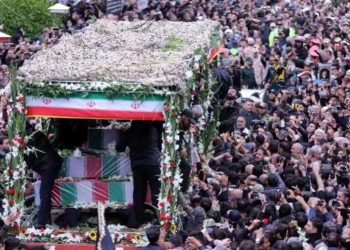 ავიაკატასტროფაში დაღუპული ირანის პრეზიდენტის სამგლოვიარო ცერემონია თეირანში მიმდინარეობს