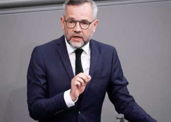 „ქართულ კოშმარს“ ამ კანონის“ „მოდიფიცირებაში“ არ უნდა დავეხმაროთ” – როთი