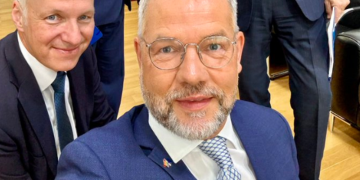 საქართველოს მთავრობამ საუბარზე უარი გვითხრა – როთი ფოტოს აქვეყნებს