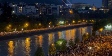 მტკვრის მარჯვენა და მარცხენა სანაპიროები გადაიკეტა