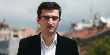 წარმატება ჩვენ ქვეყანას – რატომ დატოვა თანამდებობა მინისტრის მოადგილემ?