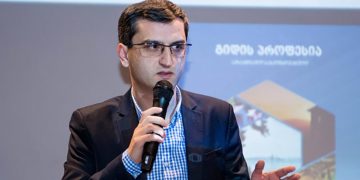 აჭარის ფინანსთა და ეკონომიკის მინისტრის მოადგილემ თანამდებობა დატოვა