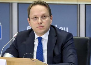 “ხელისუფლებას ჯერ კიდევ აქვს შანსი, გადახედოს ამ საკანონმდებლო ინიციატივას. ჩვენ ვდგავართ ქართველი ხალხის გვერდით” – ოლივერ ვარჰეი