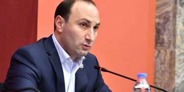 ბავშვები თვითონ ვერ ხვდებიან, რა არის მათთვის სასარგებლო და მავნე, ამიტომ სახელმწიფომ უნდა დაარეგულიროს ეს საკითხები – ანრი ოხანაშვილი