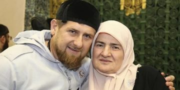 ევროკავშირმა კადიროვის დედა დაასანქცირა