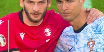 ,,რონალდო თამაშამდე მოვიდა და წარმატებები მისურვა… ბედნიერები ვართ, რონალდოს მაისურიც მაქვს და შემდეგ ეტაპზეც გავედით“ – ხვიჩა კვარაცხელია