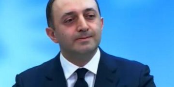 ღარიბაშვილი ოპოზიციაზე: ჩაანაცვლეს საკუთარი ბელადი ახალი ბელადი ზურაბიშვილით