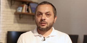 „ჯაჯანიძის შოუ მაინც გავა? – რას უპირებენ სურამელაშვილის ტიკ ტოკს?“ – რას წერს ბექა კობახიძე