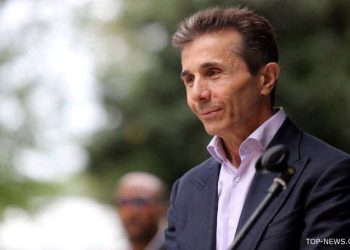 “ექსცენტრიული რეზიდენციით, კერძო ზოოპარკით… ის ყოველთვის არ იყო ბნელი პრინცი” – შვეიცარიული გამოცემა ივანიშვილზე