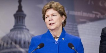 “მივესალმები სავიზო შეზღუდვები დაწესებას მათზე, ვინც პასუხისმგებელია საქართველოში დემოკრატიის ძირის გამოთხრაზე” – სენატორი ჯინ შაჰინი