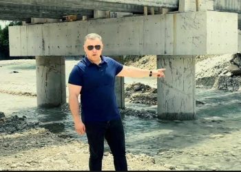 სტიქიის შედეგად დანგრეული ხიდის მშენებლობა წალენჯიხაში