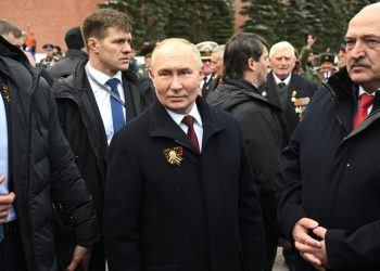 პუტინმა საჯარო ღონისძიებებზე ჯავშანჟილეტის ტარება დაიწყო – The Moscow Times