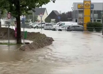 გერმანიის სამხრეთში სტიქიას ებრძვიან