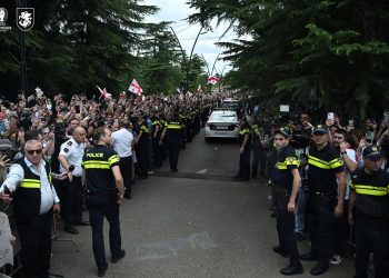 ,,ქოცებმა გულშემატკივარს ნაკრები დაუმალეს“ – დავით ქაცარავა