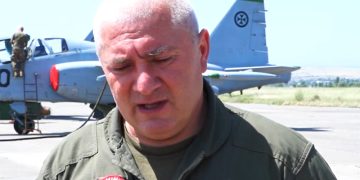 ,, სუ-25 კატასტროფის შედეგად, ტრაგიკულად დაიღუპა თავდაცვის ძალების ავიაციისა და საჰაერო სარდლობის პილოტი, კახაბერ ზურაბაშვილი” – თავდაცვის სამინისტრო