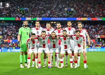 ,, მიუხედავად ხელისუფლის პოლიტიკური შიზოფრენიისა ჩვენ ჩვენი ბიჭები მაინც გვიყვარს და გვეყვარება…” – გია ხუხაშვილი