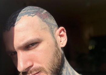 ,, მეკითხებოდნენ რას ვფიქრობდი გადახრილებზე, 17 მაისზე, მთავაზობდნენ ცხვრის მოკვლას და სისხლის დალევას” – მოქალაქე პოლიციას ამხელს