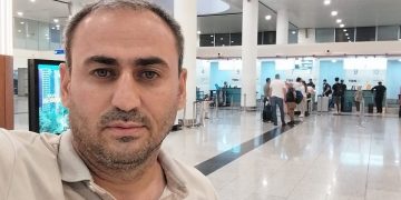 ,,მხოლოდ აზერბაიჯანში შეგიძლია დაბრუნდეო” – ჟურნალისტი ამბობს, რომ საქართველოს ვერ ტოვებს