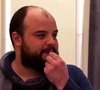 ,, ის რეკლამა რომ მიტყუებდა თავისთან, გადმოდი და ნახე მსოფლიოს TOP 5 ლამაზი ქალიო… ტყუილია!” – სანდრო ელოშვილი