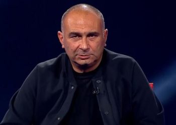 დიმა ობოლაძემ ბუდუ ზივზივაძეს და მის ოჯახს მადლობა გადაუხადა – „კიდევ მაინც რაღაცებს იგონებენ…