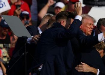 ტყვიამ მარჯვენა ყურის ზედა ნაწილი გამიხვრიტა – დონალდ ტრამპი