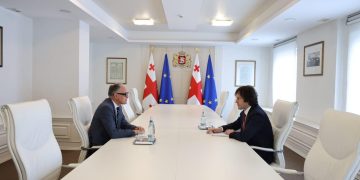 ირაკლი კობახიძემ ბრიტანეთის ელჩთან გამოსამშვიდობებელი შეხვედრა გამართა