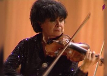 მევიოლინე ლიანა ისაკაძე გარდაიცვალა