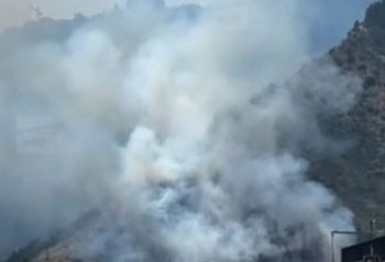 ვიდეო – მთაწმინდაზე ხანძარია