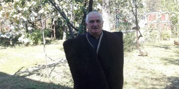 “ამბროლაურის მერიამ უარი მითხრა ცხენოსნობაში, “რაჭის დიდი პრიზის” გათამაშებაში თანასპონსორობაზე” – თენგიზ გოგორელიანი