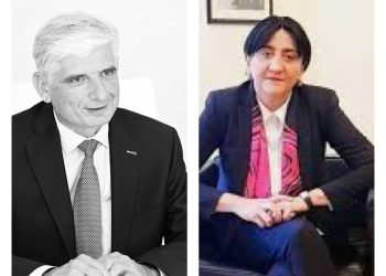 ,, ახლა ეს კაცი, რომელიც ფოტოდან სანდომიანი სახით შემოგყურებთ, კვლავ უნივერსიტეტის რექტორია” – ირმა ინაშვილი