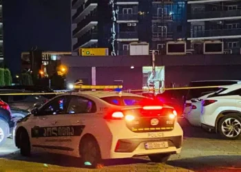 არსებული ინფორმაციით, ბათუმში სროლა იყო, დაჭრილია რამდენიმე პირი