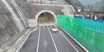 რიკოთის ახალი, 1 800-მეტრიანი გვირაბი გაიხსნა და ძველი გვირაბის რეაბილიტაცია იწყება