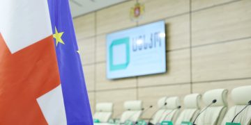 საარჩევნო ადმინისტრაციის ინფრასტრუქტურულ პროექტებს დაინტერესებული მხარეები უწყების დისკრედიტაციისთვის იყენებენ